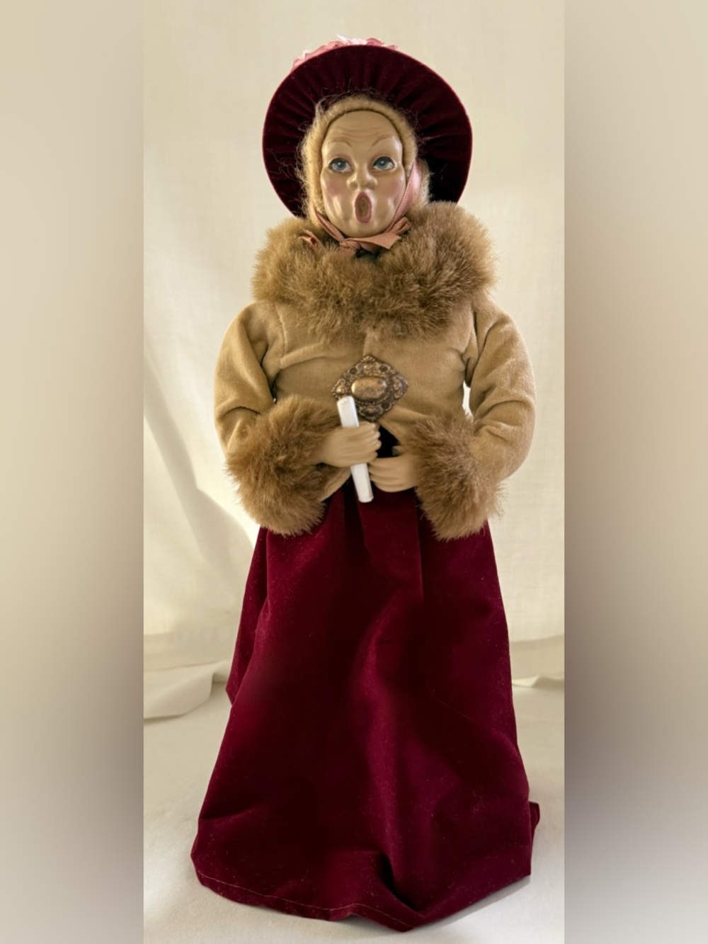 Christmas Caroler Old Woman Figure Wood Stand 12” Velveteen Fur Trim Jacket